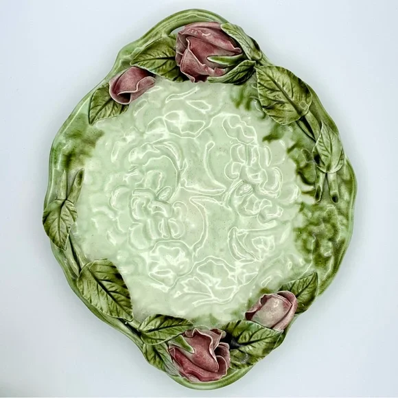 Vintage Majolica Pottery Platter 12” Green Leaves Pink Capodimonte Raised Roses - Picture 9 of 16